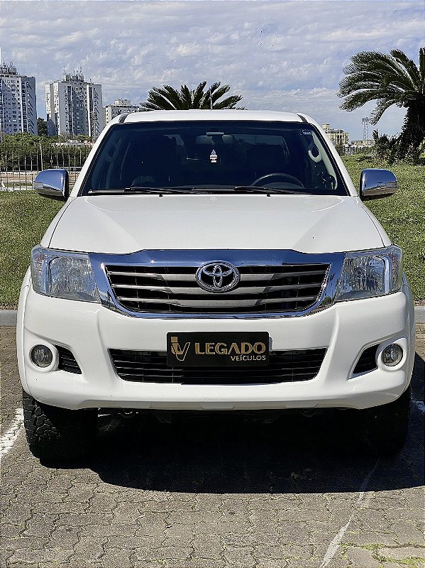 Toyota Hilux SRV 2.7 4X4 Flex 2013