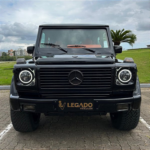 Mercedes-Benz G320