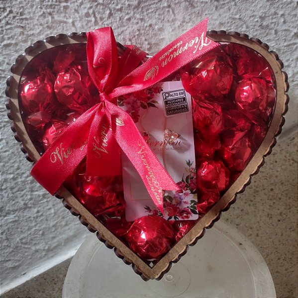Coração com Colar e Bombons