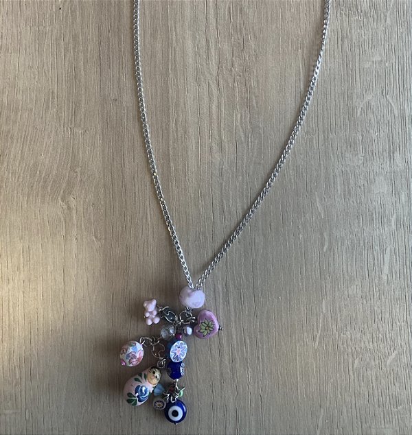 Colar Um Mar Rosa de Boas Vibrações