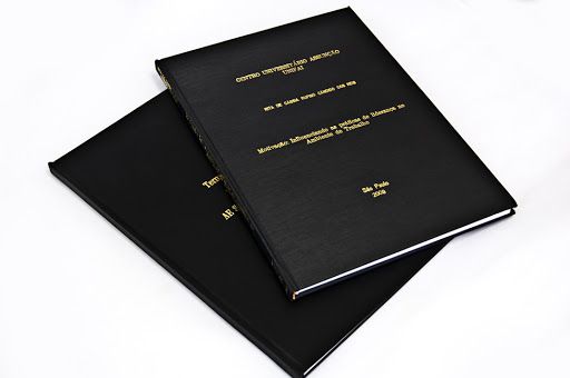 Encadernação Capa dura - TCCs (Trabalho de Conclusão de Curso)