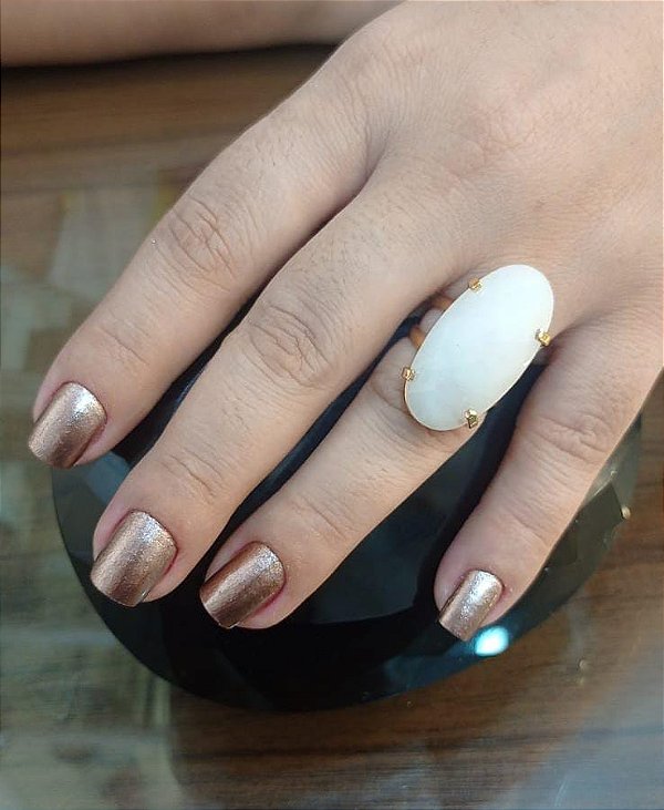 Anel Banhado a ouro 18k de Quartzo Branco.