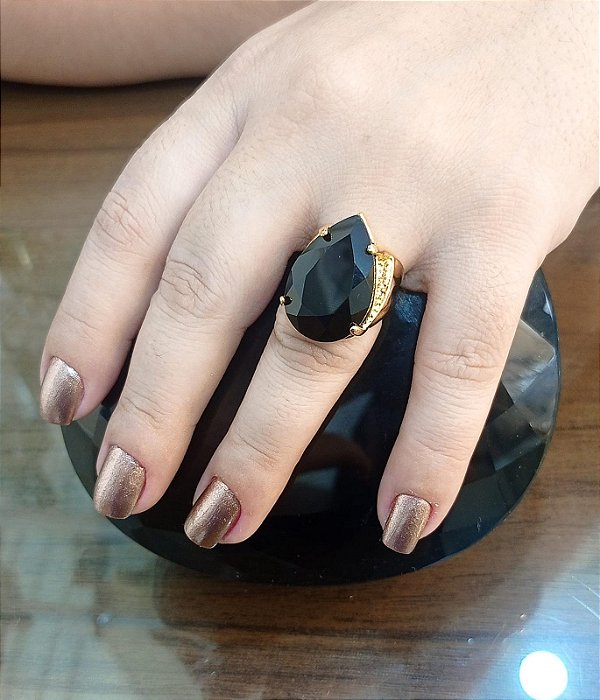 Anel Banhado a ouro 18k de Onix gota.