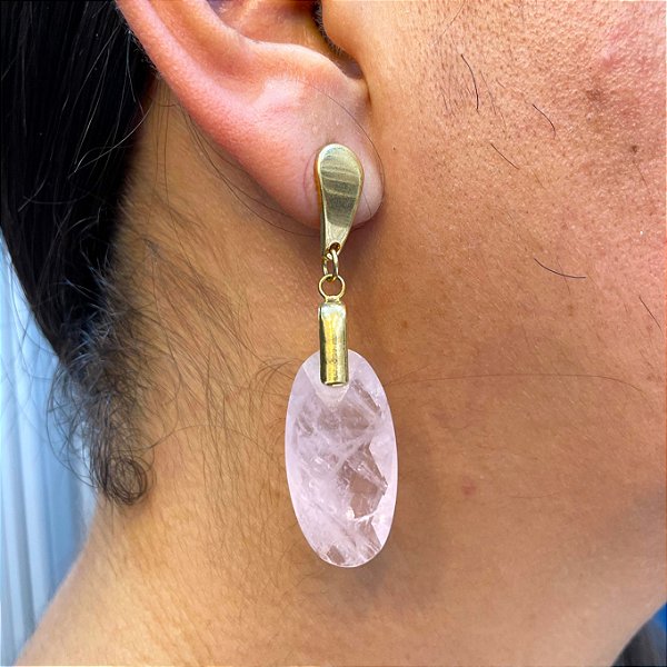 Brinco Banhado a ouro 18k de Quartzo Rosa 01.