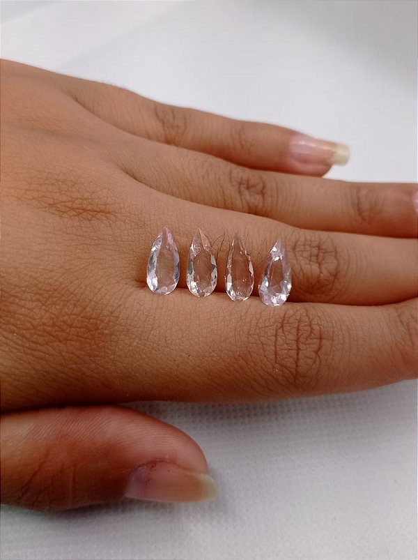Morganita Facetada Gota  quarteto 6X12 mm