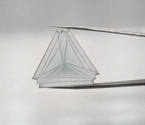 Prasiolita Triangular Desenhada