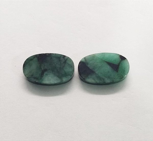 Esmeralda Biriba Oval Par 13x20mm