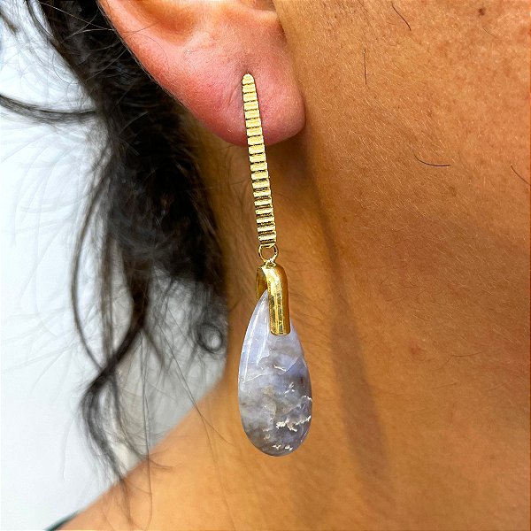 Brinco Banhado a ouro 18k de Calcedônia 065.