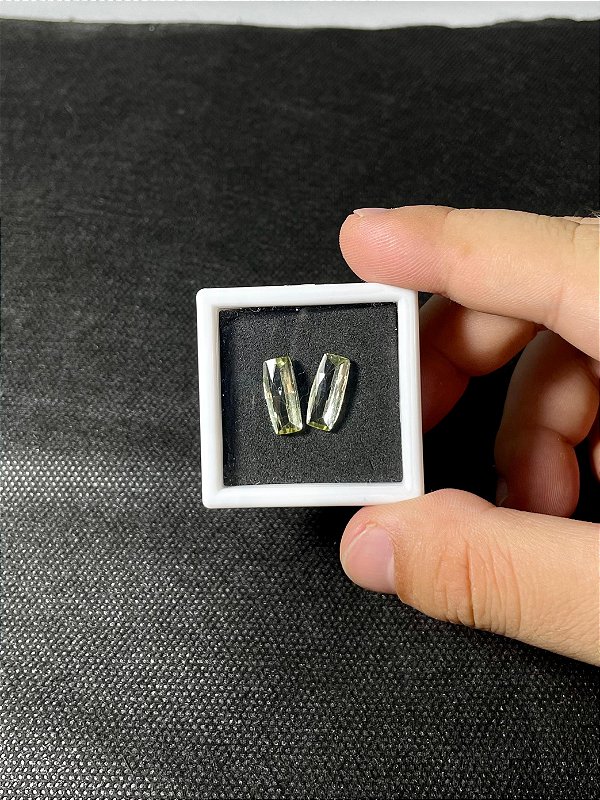 Berilo Retangular Par 6x14mm