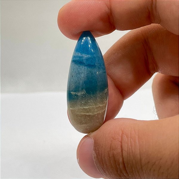 Quartzo Diverso Troilite Cabochão Gota Alongada