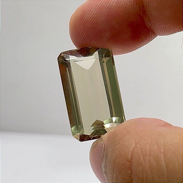 Quartzo Fumê Facetado Retangular 25x15