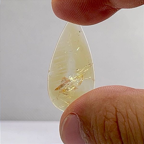 Citrino Gota Cabochão 33x16