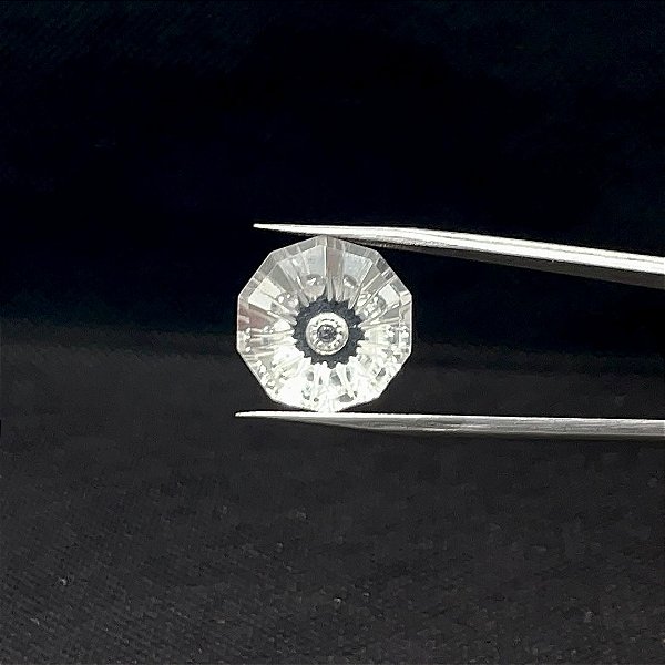 Quartzo Diverso Cristal Facetado Desenhado 17mm