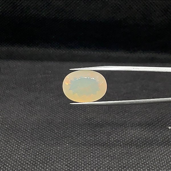 Opala Nobre Oval 13x18 mm