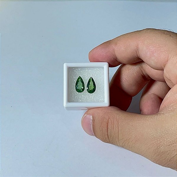 Turmalina Verde Gota 6x11 mm Par
