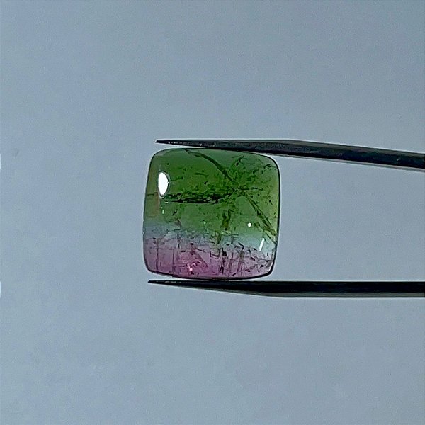 Turmalina Cabochão Quadrado Bicolor 15mm