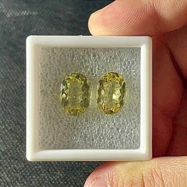 Berilo Facetado Oval Par 10x14mm
