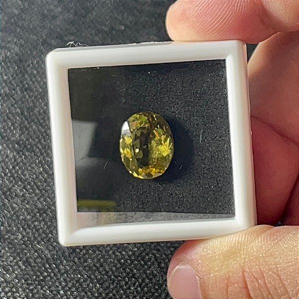 Berilo Facetado Oval 11x14mm