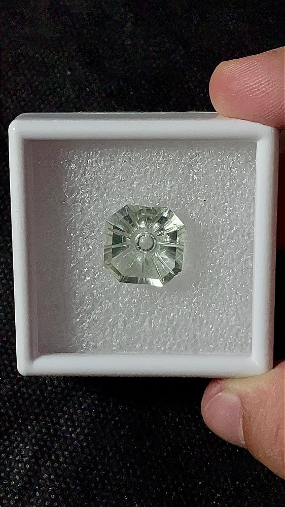 Prasiolita Facetada Desenhada 15mm