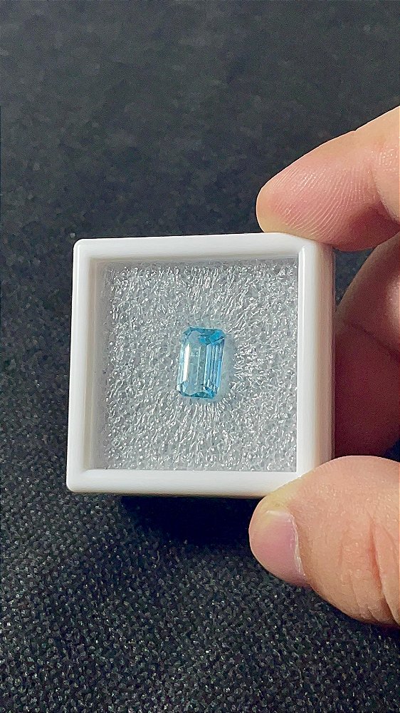Topázio Azul Suave Facetado Retangular 7x11