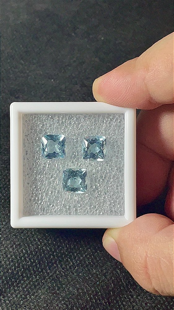 Topázio Azul Facetado Trio Quadrado 8mm