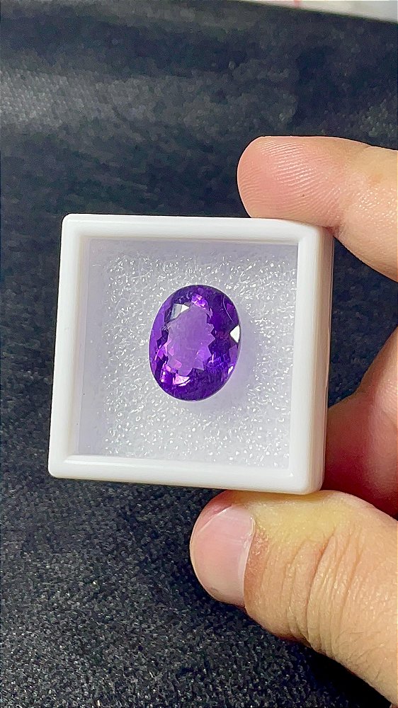 Ametista Facetada Oval  14x18