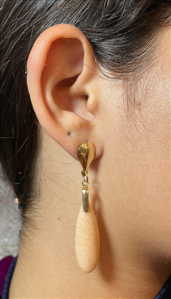 Brinco Banhado a ouro 18k de Amazonita Bege