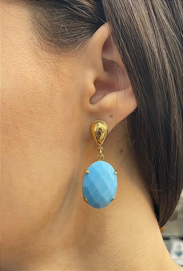 Brinco Banhado a ouro 18k de Howlita Azul Turquesa.