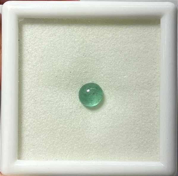 Esmeralda Cabochão Redonda 6 mm