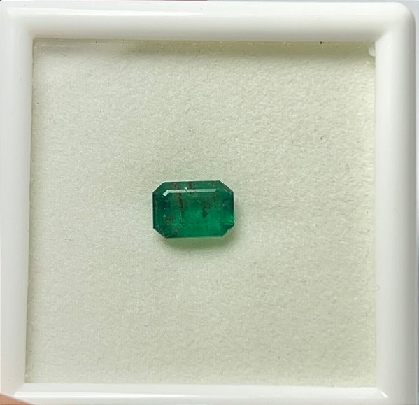 Esmeralda Retangular Facetada 5 x 7,5 mm