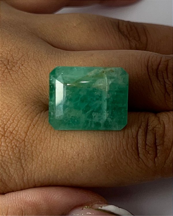 Esmeralda Retangular Facetada 16,4 x 20,4 mm