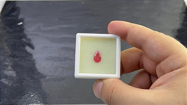 Rodonita Facetada Gota 6,5 x 11 mm