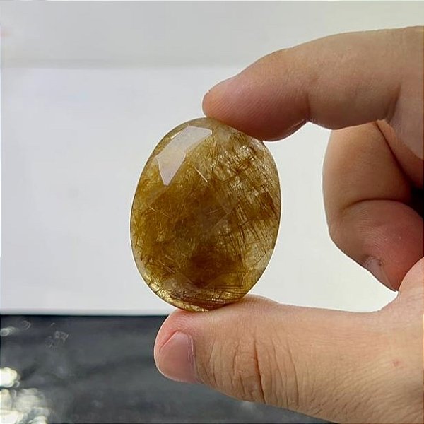 Rutilo Facetado Oval 31,6 x 41,7 mm