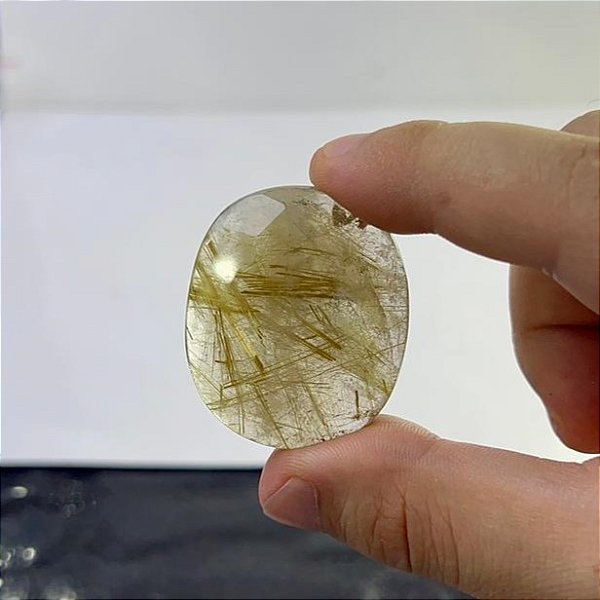 Rutilo Facetado Oval 34,2 x 40,6 mm