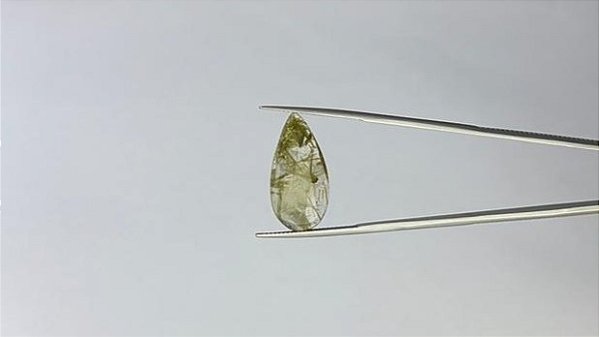 Rutilo Verde Cabochão Gota 12,1 X 24 mm