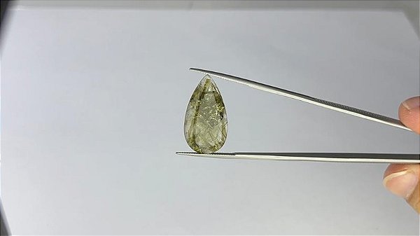 Rutilo Verde Cabochão Gota 15,3 X 28,1 mm