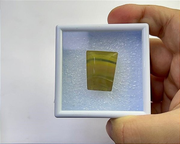 Fluorita Facetada Trapézio 21,1x26,2mm