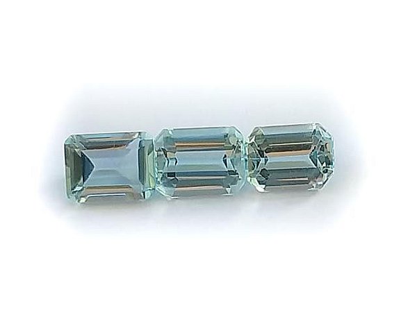 TOPÁZIO AZUL NATURAL 6X8mm