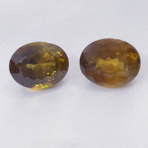 Esfenio Oval Par 8.3X10.3mm