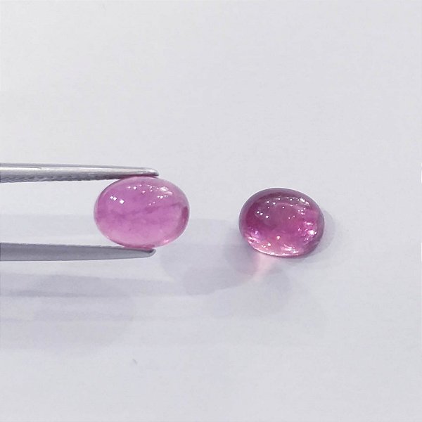 Turmalina Rubelita Oval Liso Par  6,7 x 7,7 mm
