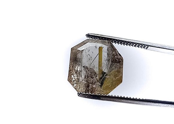 Quartzo Rutilo Dourado ou Cristal Rutilado Formato Estrela 15 mm
