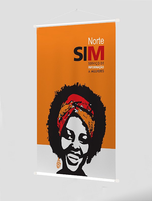 BANNER EM LONA COM BASTÃO E CORDA