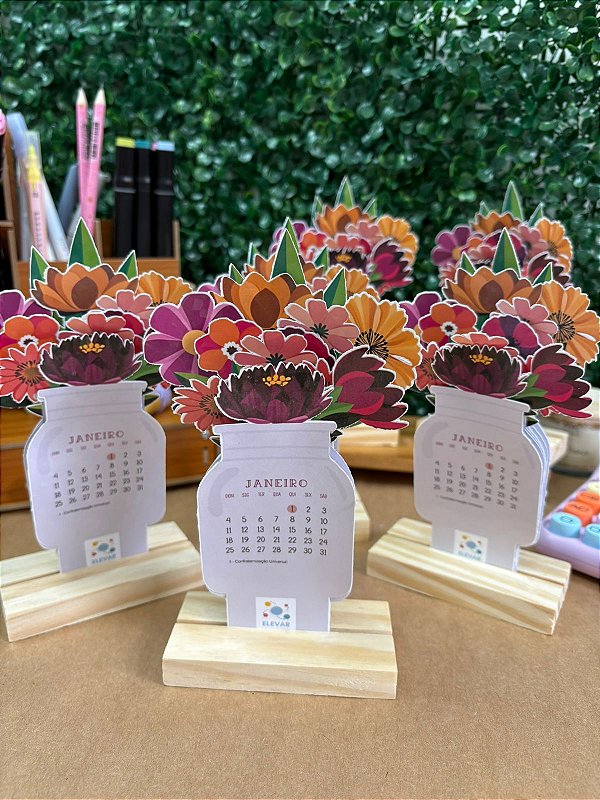 Calendário Flores 2026 - Personalizado