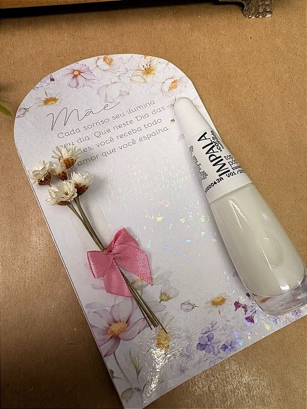 Tag buque de flores secas e esmalte com acabamento artesanal - Personalizado