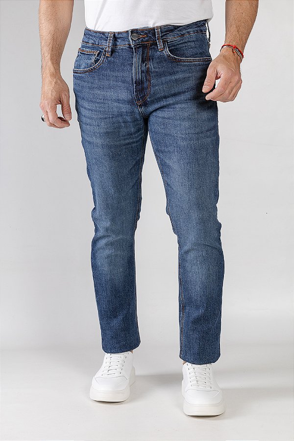 Calça Jeans Slim Lavagem Média