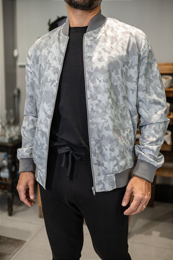 Jaqueta Bomber de Nylon Camuflada Cinza