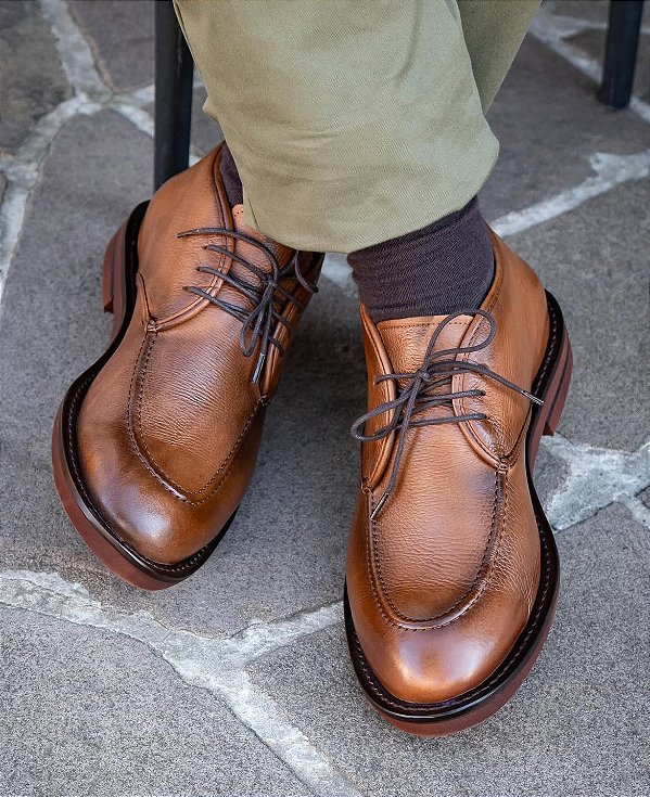 Bota Chukka Couro Floater Whisky