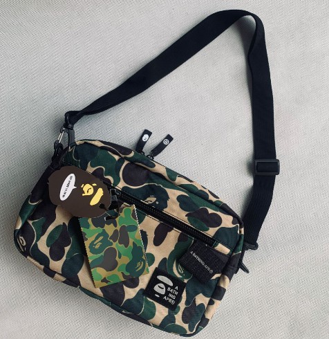 Bolsa WaistBag BAPE Camo Green - Pronta Entrega