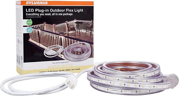 Kit completo de iluminação de tiras de luz LED Plug-In 16.4' para área externa da SYLVANIA, temperatura de cor branca brilhante de 3000K - 1 pacote (75621)