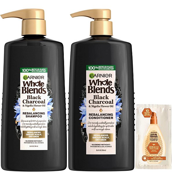 Kit de shampoo e condicionador reequilibrantes de carvão preto e óleo de flor de cominho preto Garnier Whole Blends para couro cabeludo oleoso e pontas secas com amostra, 26,6 Fl Oz, 1 kit (